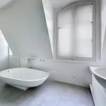 B&B Rue Danton - Champ De Paris