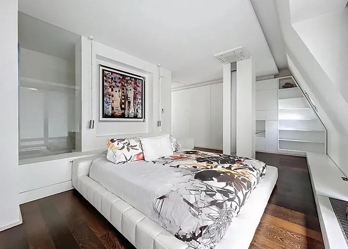 Bed and Breakfast Rue Danton - Champ De Paris 4*